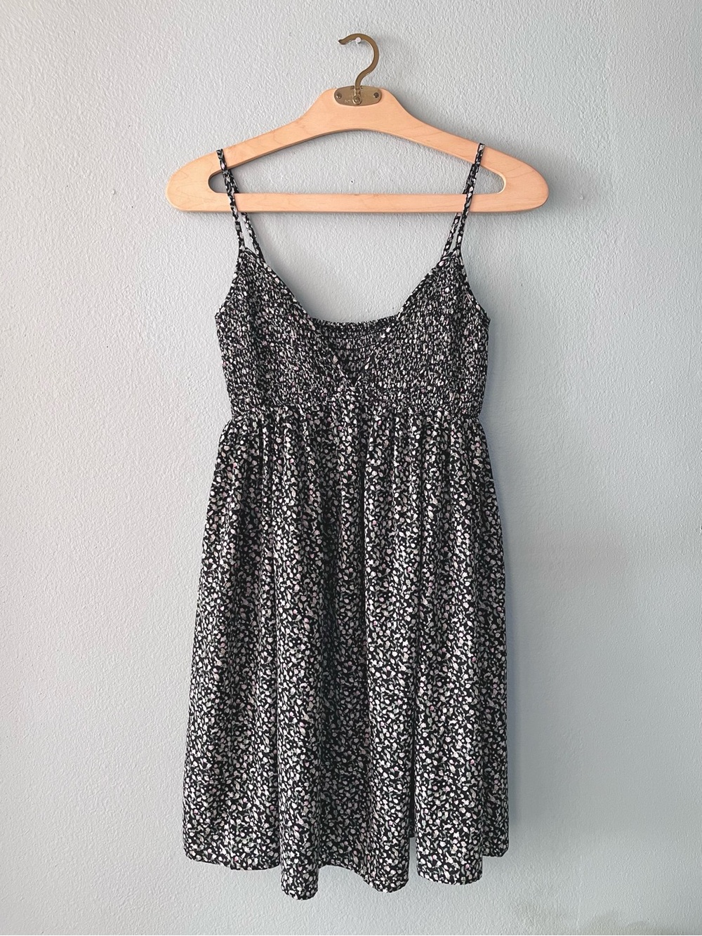 🌻5/$15🌻 SHEIN | Black & Green Floral V-Neck Mini Dress Sundress